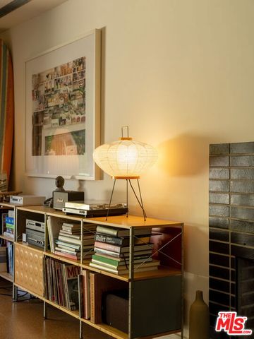 13025 Addison Street, Sherman Oaks, CA 91423