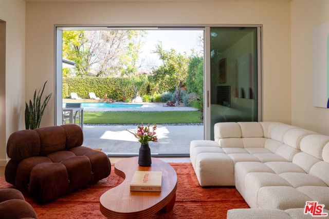 13025 Addison Street, Sherman Oaks, CA 91423