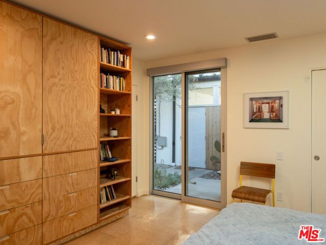 13025 Addison Street, Sherman Oaks, CA 91423