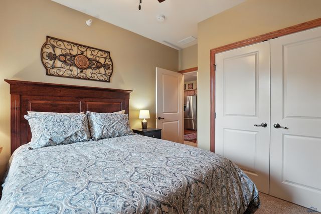 4031 FAIRWAY HILLS DR, Rapid City, SD 57702