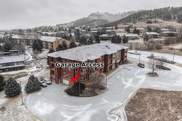 4031 FAIRWAY HILLS DR, Rapid City, SD 57702