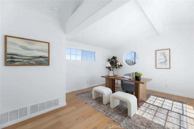 121 S Helberta Avenue A, Redondo Beach, CA 90277