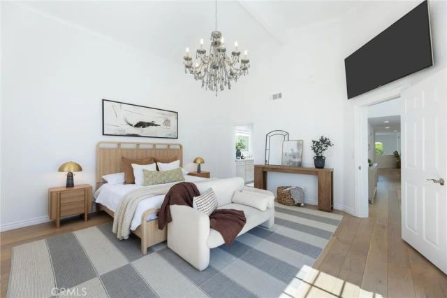 121 S Helberta Avenue A, Redondo Beach, CA 90277