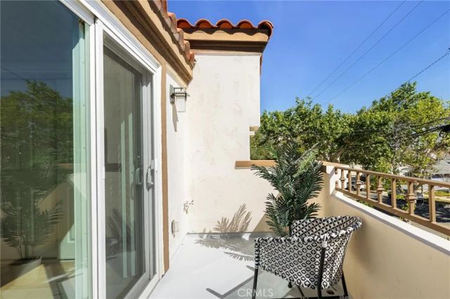 121 S Helberta Avenue A, Redondo Beach, CA 90277