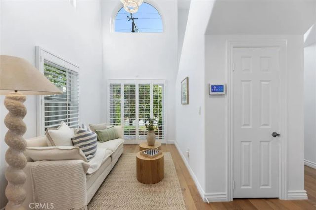 121 S Helberta Avenue A, Redondo Beach, CA 90277