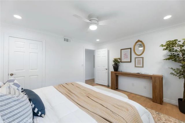 121 S Helberta Avenue A, Redondo Beach, CA 90277