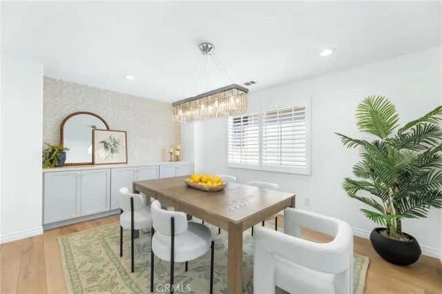 121 S Helberta Avenue A, Redondo Beach, CA 90277