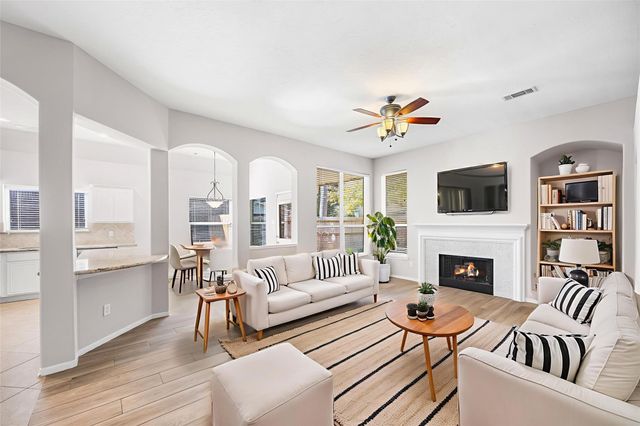 11810 Brush Canyon Drive, Tomball, TX 77377