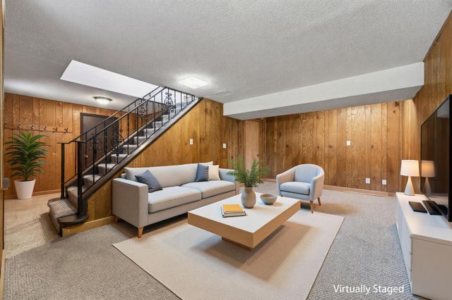 509 Arlington Avenue E, Saint Paul, MN 55130
