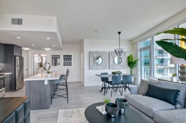 424 15Th, San Diego, CA 92101