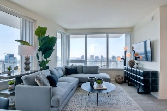 424 15Th, San Diego, CA 92101