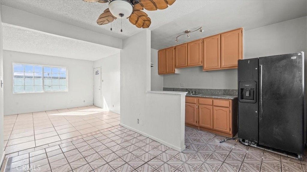Image 14 of property listing at 1362 E 20th Street, Los Angeles, CA 90011