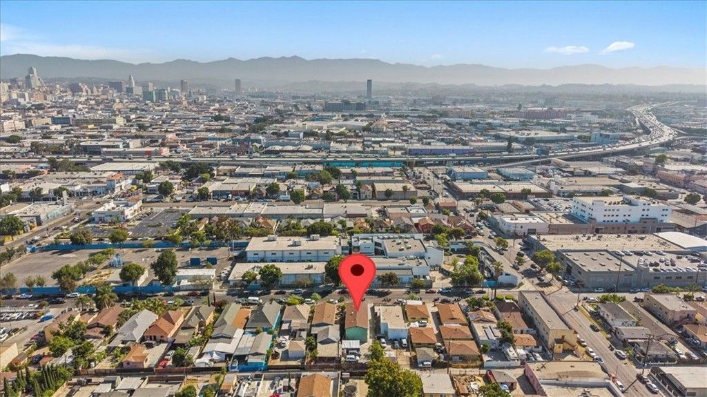 Image 40 of property listing at 1362 E 20th Street, Los Angeles, CA 90011