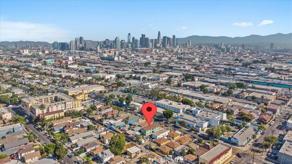 Image 41 of property listing at 1362 E 20th Street, Los Angeles, CA 90011