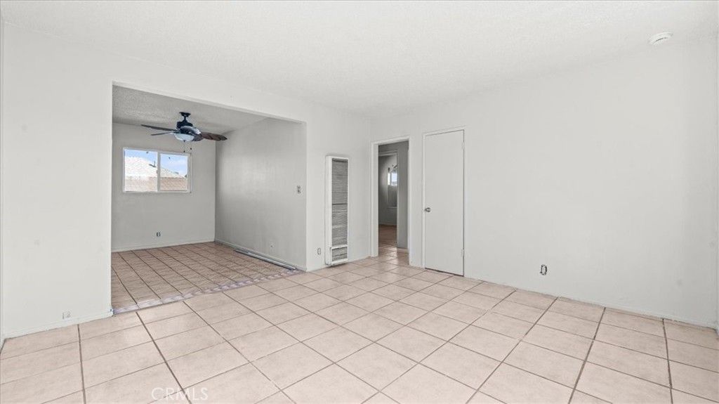 Image 7 of property listing at 1362 E 20th Street, Los Angeles, CA 90011