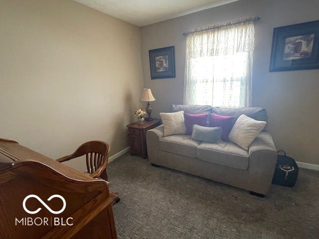 89 Rambling Road, Greenfield, IN 46140