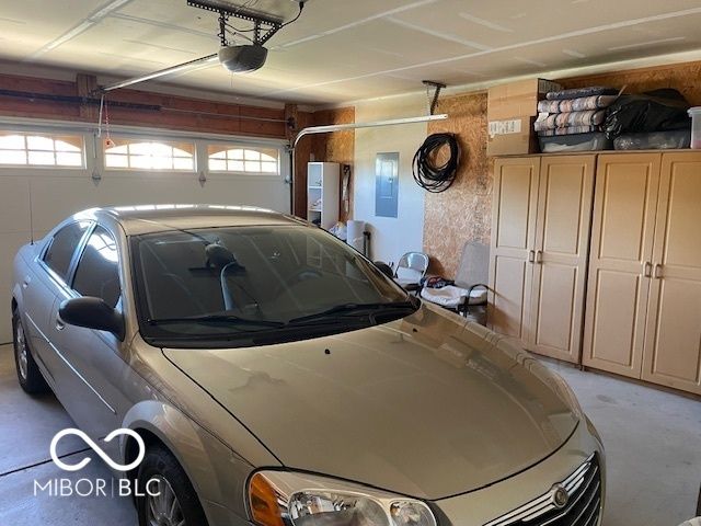 89 Rambling Road, Greenfield, IN 46140