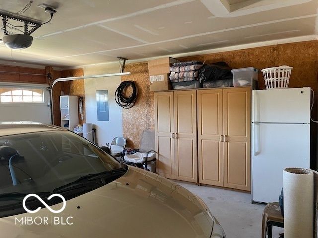 89 Rambling Road, Greenfield, IN 46140