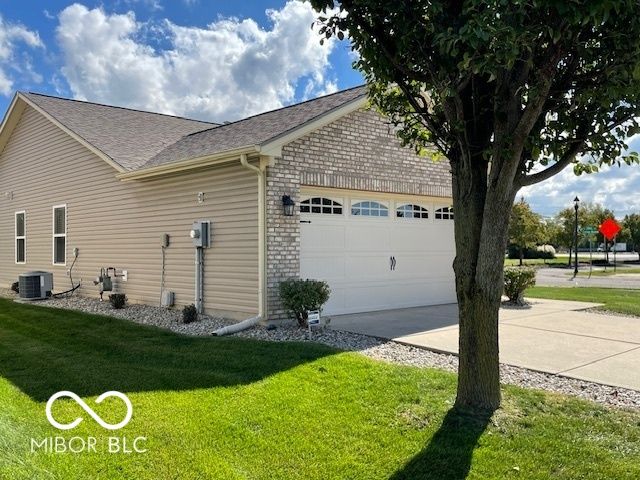 89 Rambling Road, Greenfield, IN 46140