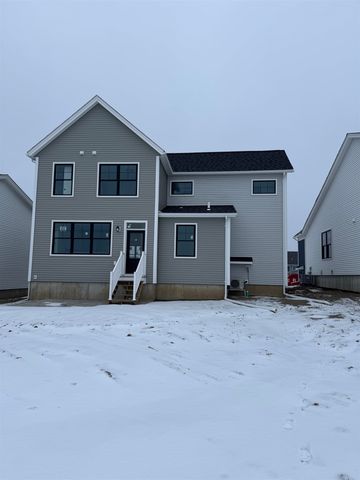 31 Russet Road, South Burlington, VT 05403