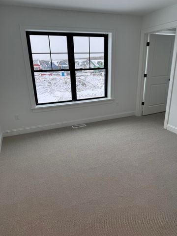 31 Russet Road, South Burlington, VT 05403