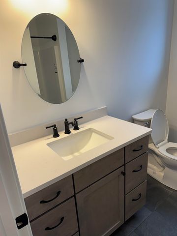 31 Russet Road, South Burlington, VT 05403