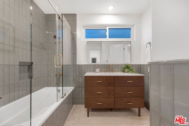 7956 W 79th Street, Playa Del Rey (los Angeles), CA 90293