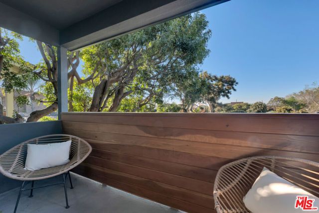 7956 W 79th Street, Playa Del Rey (los Angeles), CA 90293