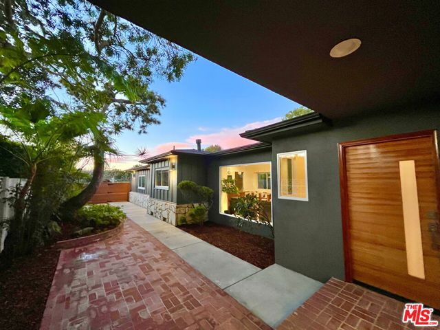 7956 W 79th Street, Playa Del Rey (los Angeles), CA 90293