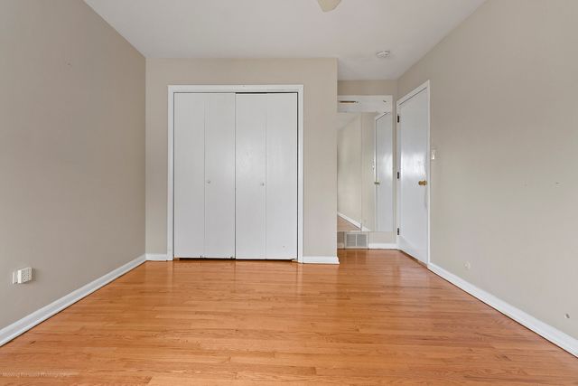 8311 N Olcott Avenue, Niles, IL 60714