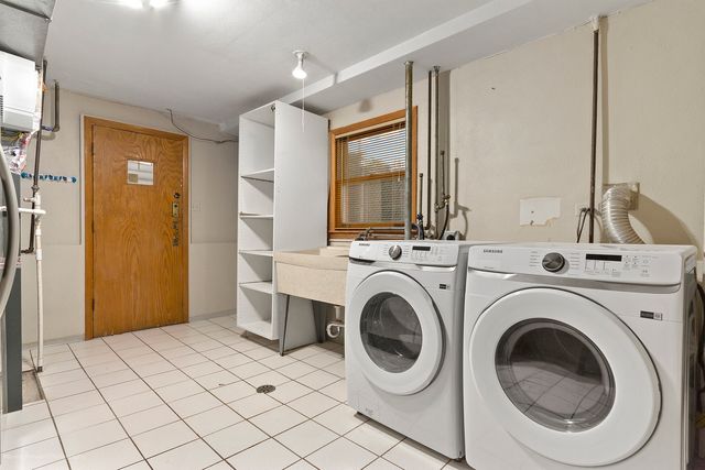 8311 N Olcott Avenue, Niles, IL 60714