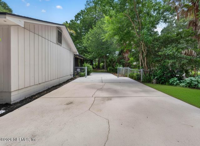 2834 MANDARIN MEADOWS Drive N, Jacksonville, FL 32223