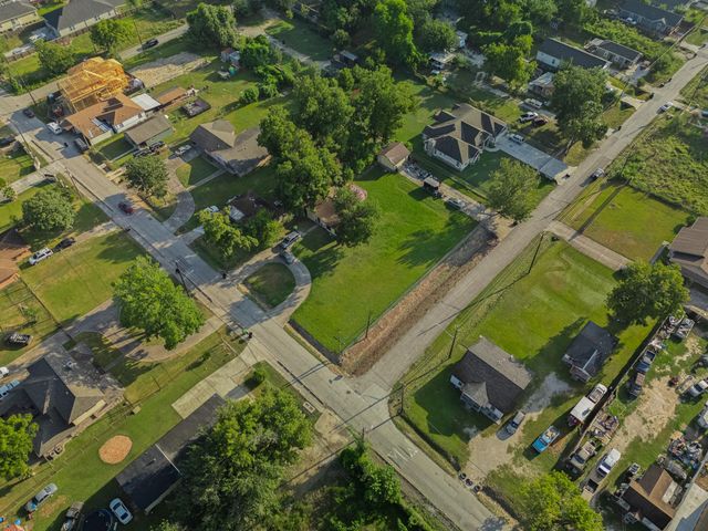 6416 and 00 De Priest Street, Houston, TX 77091