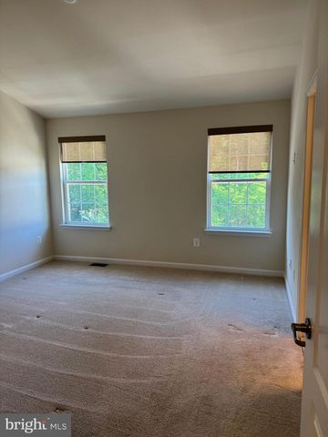 708 BUNKER LN, Fredericksburg, VA 22405