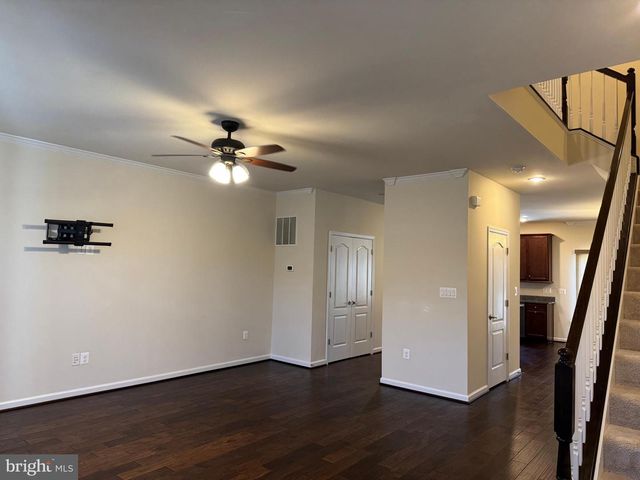 708 BUNKER LN, Fredericksburg, VA 22405