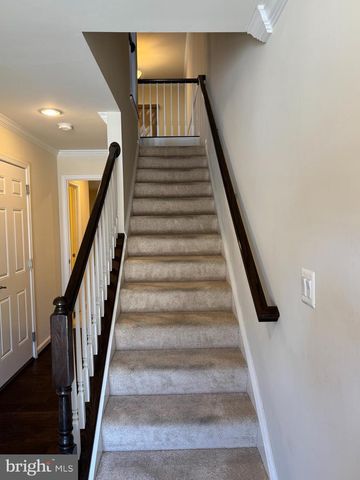 708 BUNKER LN, Fredericksburg, VA 22405