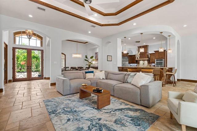 22 Johnathan Landing Court, The Woodlands, TX 77389