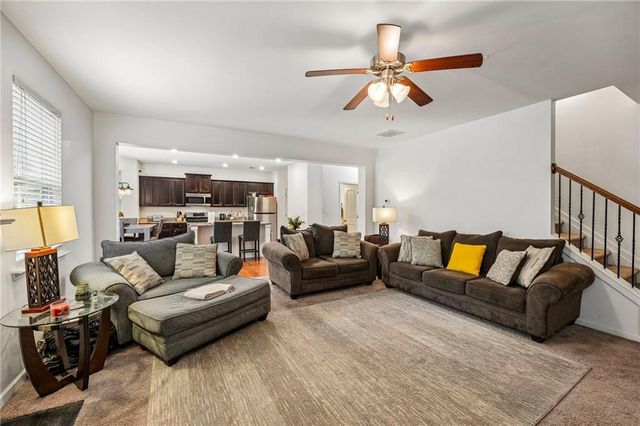 6216 Oakdale Ridge Court SE, Mableton, GA 30126