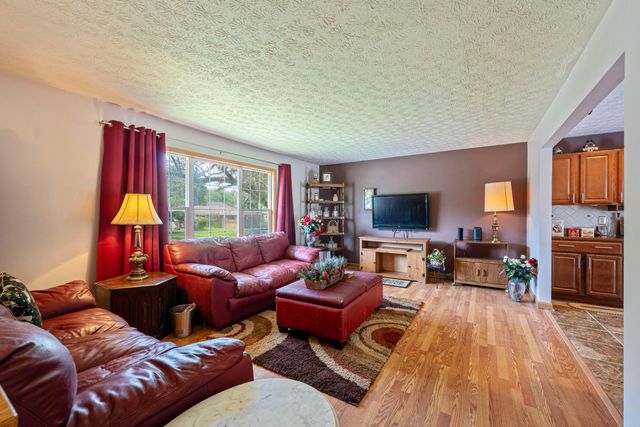 1328 Hilton Drive, Reynoldsburg, OH 43068