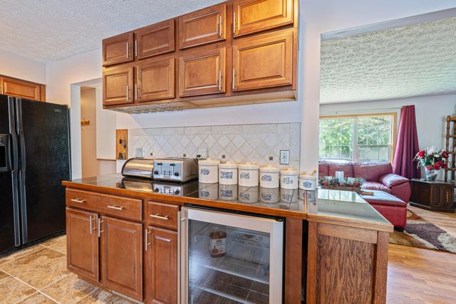 1328 Hilton Drive, Reynoldsburg, OH 43068