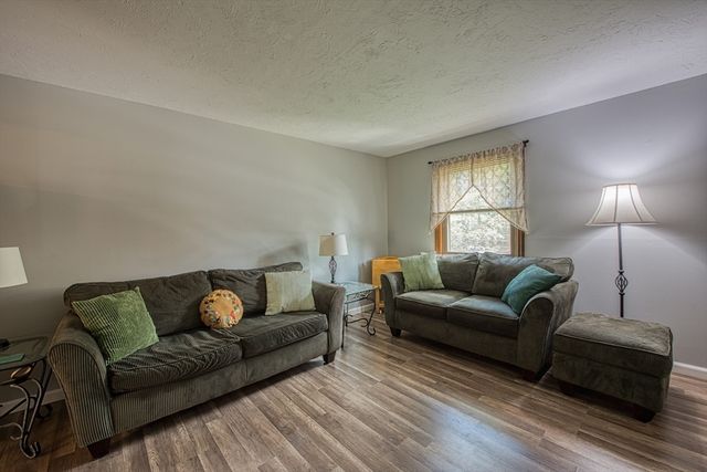 169 Norton Ave 4, Easton, MA 02375