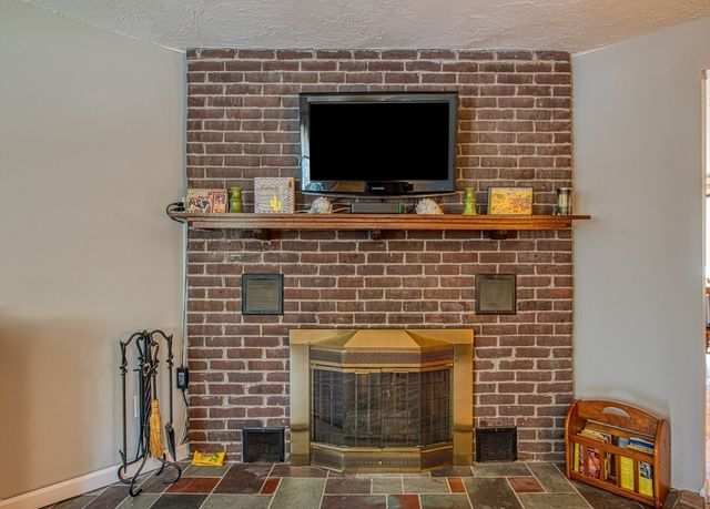 169 Norton Ave 4, Easton, MA 02375