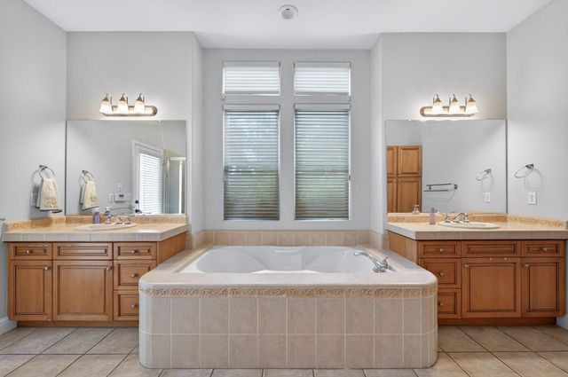 1026 N Cherry Lane, Clovis, CA 93611