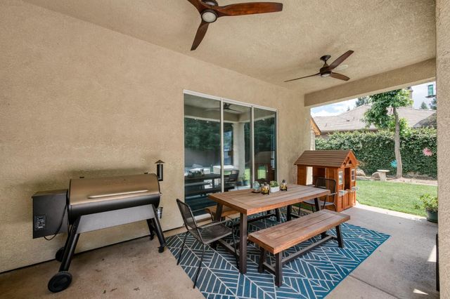 1026 N Cherry Lane, Clovis, CA 93611