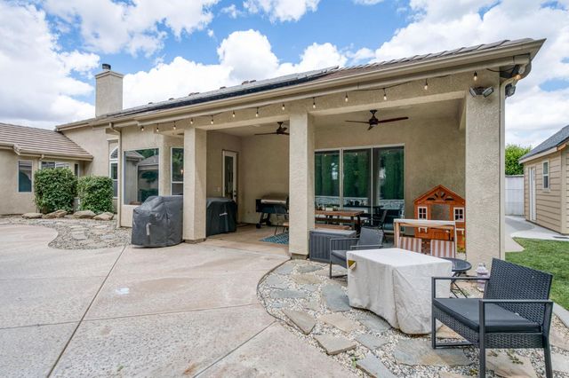1026 N Cherry Lane, Clovis, CA 93611