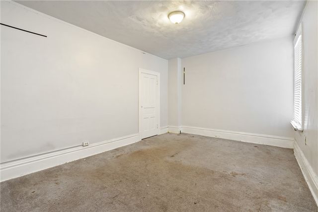 520 Broadway, Pitcairn, PA 15140