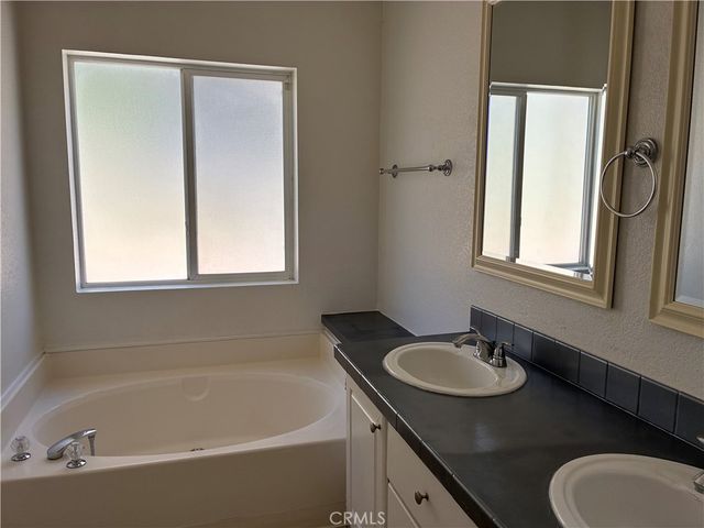 4901 Green River 309, Corona, CA 92878