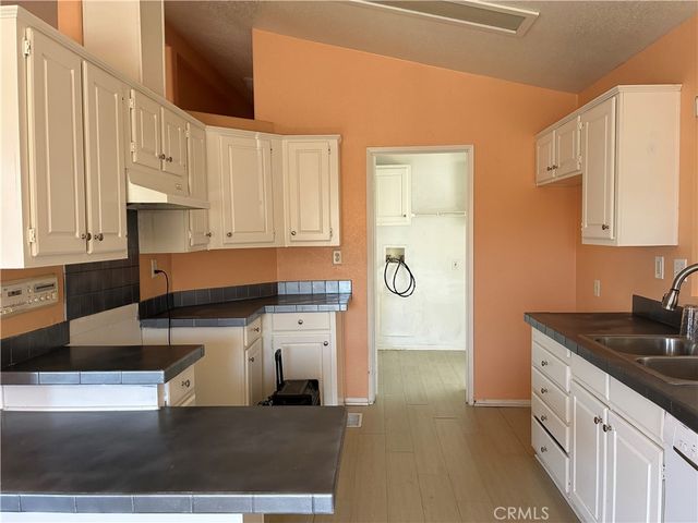 4901 Green River 309, Corona, CA 92878