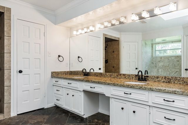 5511 Greentree Drive Drive, Sugar Land, TX 77479