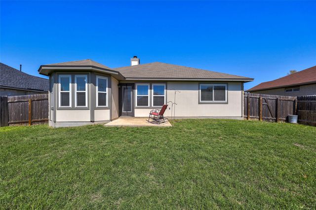 606 Los Robles RD, Leander, TX 78641